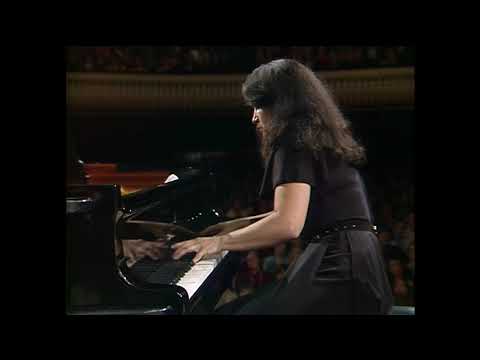 Franz Liszt: Piano Concerto No. 1 - Martha Argerich, Christoph von Dohnányi 1981