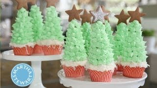 Christmas Cupcakes ⎢Martha Stewart