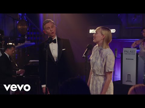 Max Raabe, Palast Orchester - Guten Tag, liebes Glück (MTV Unplugged) ft. LEA