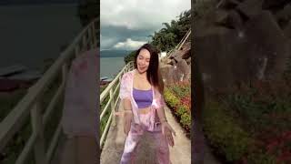 gunung gede tangtop ungu sexy