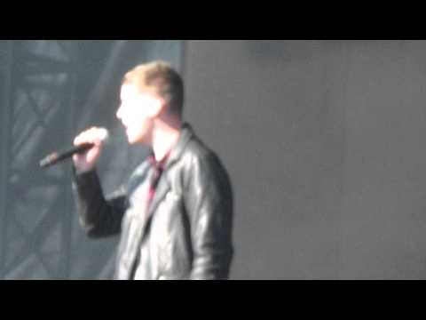 Joe Woolford @ Access All Eirias - Hey Ya Cover
