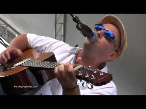 2013-08-10 Little G Weevil  "On My Way to Memphis"