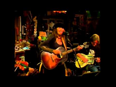 'We're Old' - Britta Lee Shain at Kulak's Woodshed with Eddy and Freddy