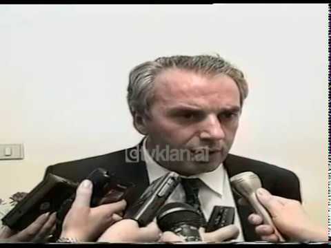 Lajme Arkiva - Prec Zogaj interviste per tryezen politike (14 Shtator 1998)