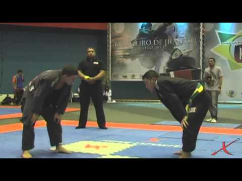 BRASILEIRO CBJJE 2013 - Max Darnley x Gabriel Souza  by X-COMBAT