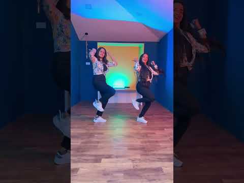 Ola Ola Ola | Trending dance | Anna Prasad | Malavika Krishnadas