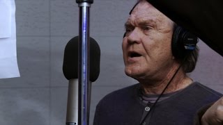 Glen Campbell - "I'm Not Gonna Miss You" - A Scene From The Film "Glen Campbell...I'll Be Me"
