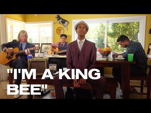 Kitchen Table Blues | "I'm a King Bee"