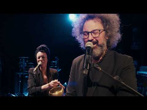 Simone Cristicchi e Amara "Ganesh Mantra" - Torneremo Ancora