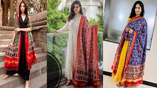 Patola Dupatta Style With Suits||Plain Kurti With Patola Dupatta||Patola Print Dupatta
