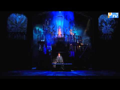 [프랑켄슈타인] '위대한 생명 창조의 역사가 시작된다' - '빅터' 역 이건명