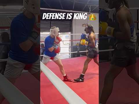 DEFENSE IS KING! 👑  #esizzleboxing #defensewinschampionships #defense #defensestrategy