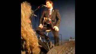 Chris Isaak at Amoeba Music March 2009-Hey Mr. Lonely Man
