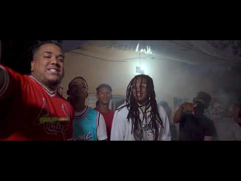 Shelow Shaq ft Tivi GUNZ - Con Un Solo Pie  (Video Oficial)