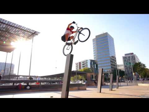 Sergi Llongueras - Crazy hook in Barcelona