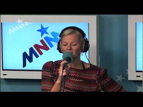 Hollywoodweek op MNM: Barbara Dex zingt My Heart Will Go On