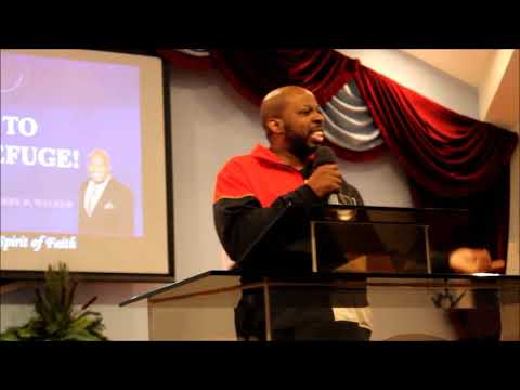 Comedian Thomas K. Wells