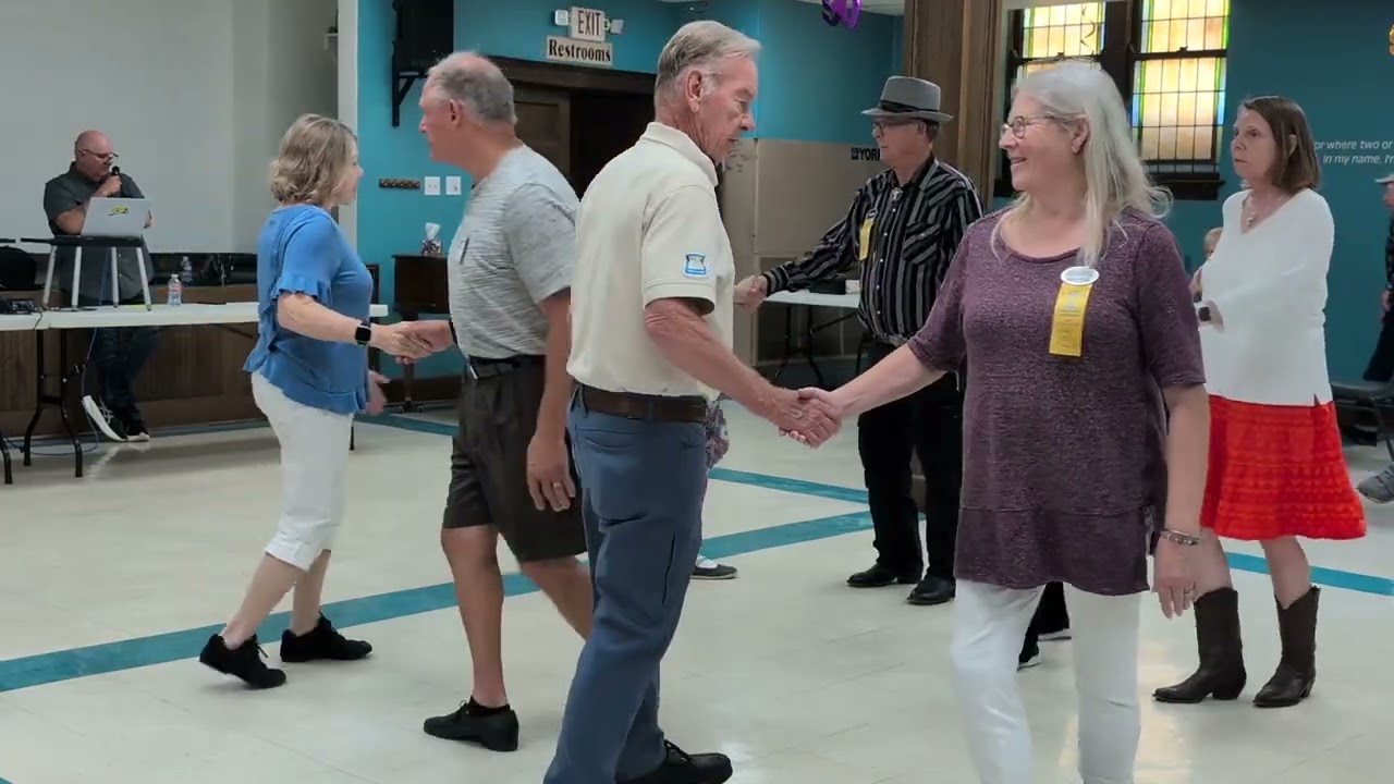 Square dancing with Kevin Bersing and Darryl Lipscomb calling at the Friendly Spinners in Festus, MO 5/17/25.