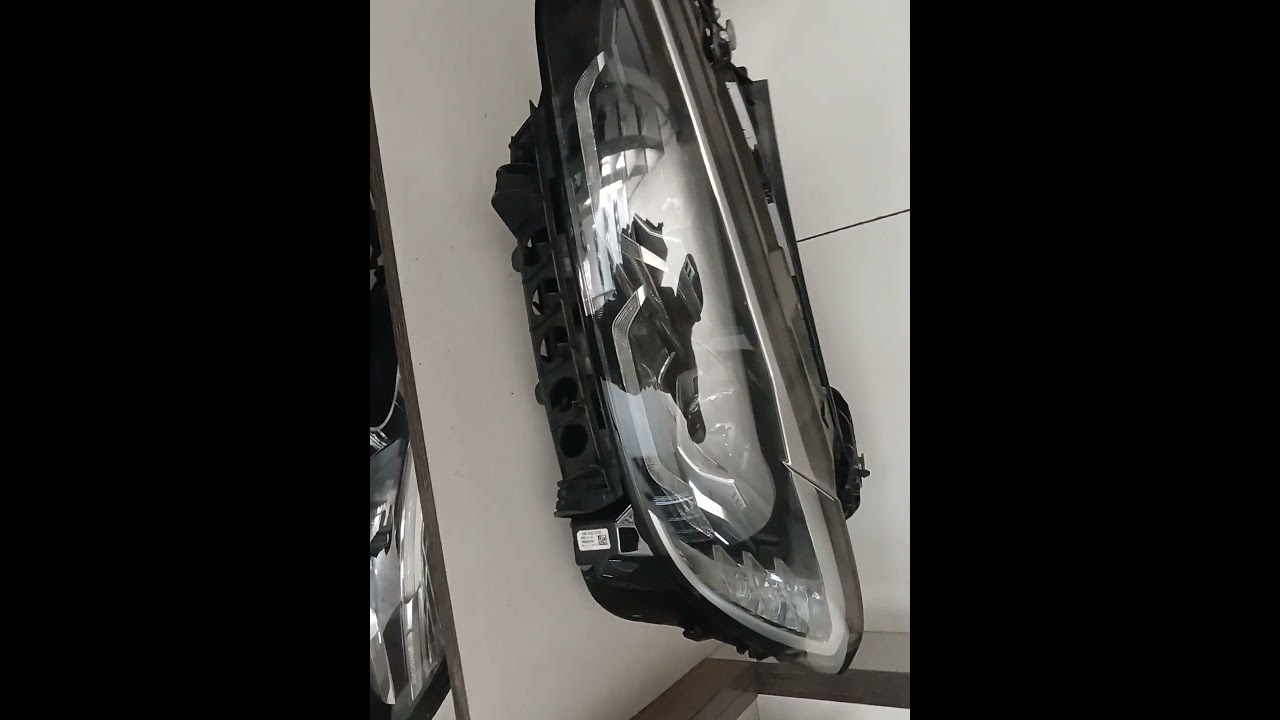 Genuine Headlights At Ronny Auto Parts