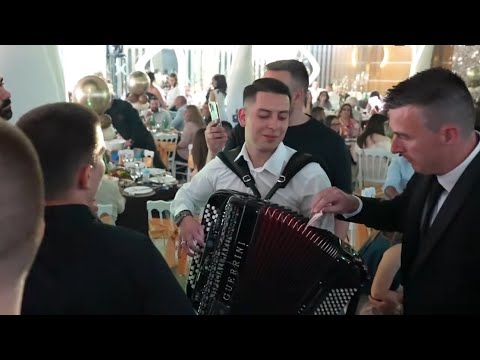 Orkestar INTERMEZZO - Kolo na proslavi 18.rodjendana Dimitrija Krstica