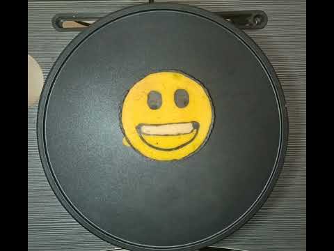EMOJI SMILE and  LOVE pancake art