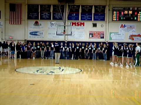 MVNU Collegians singing the national anthem