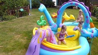 Swimming pool for kids playing with slide Toys for Kids Cooles Kinder Planschbecken
