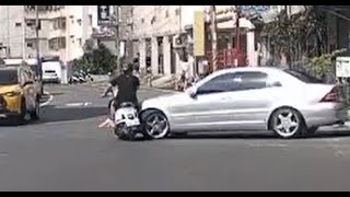【車禍影片】等個外帶碰到台南特產之鬼之迴轉（2024.04.05 台南市永康區神行街
