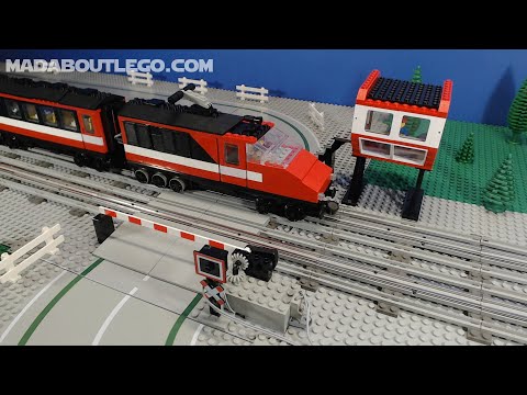 LEGO High-Speed City Express Passenger Train Set 7745 pt2.