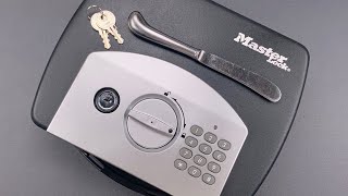 [1108] Opened With A BUTTER KNIFE: Master Lock Electronic Lockbox (Model P008EML)