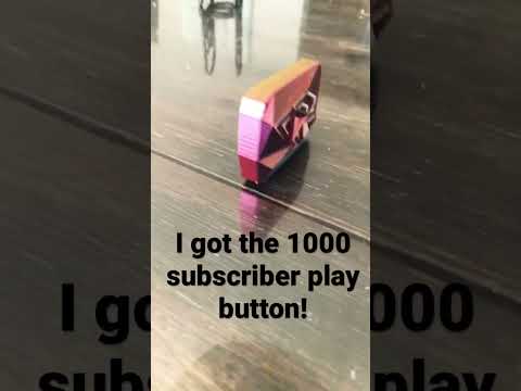 I got the 1000 subscriber play button! #1000subscriber #1000 #1000subs #subscribe #subs #shorts