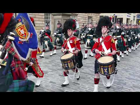 The Black Watch parade the Royal Mile - Green Hills of Tyrol [4K/UHD]