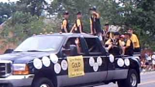 preview picture of video 'UA Gold in Upper Arlington 4th of July Parade 2007'