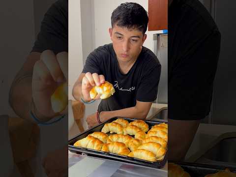 Medialunas de Manteca