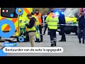 Auto rijdt in op groep mensen in België