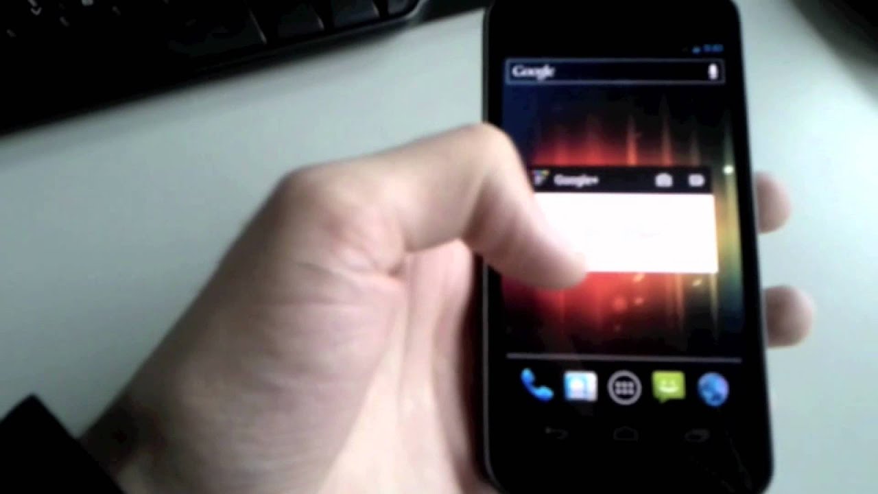 Samsung Galaxy Nexus hands-on video - Mobilissimo.ro - YouTube