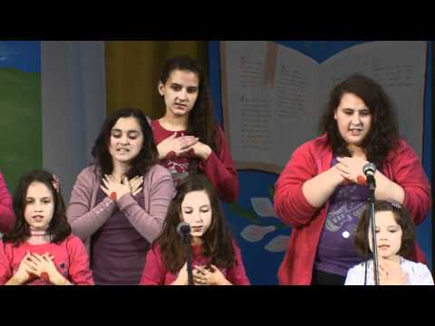 Ajde deca složno da zapeeme - Djeca iz Skoplja