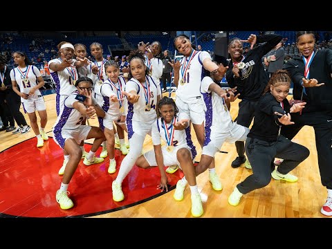 Lincoln High School enjoys its first girls basketball state title since 2008, defeating Cuero, 60 32