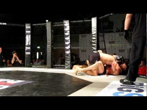 Lukasz Marcinkowski Vs Matt Phillips Round 2 Ultimate Impact 23/02/2013