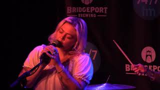 Elle King performing Good Thing Gone at 94/7 Sessions