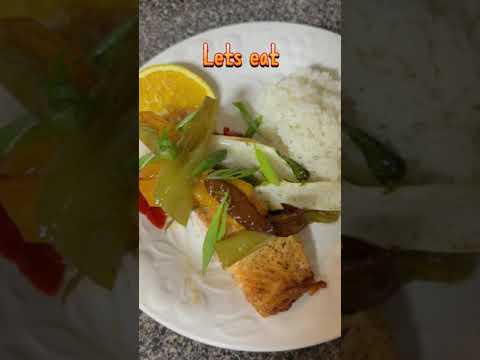 Let’s eat One pan Roasted Salmon Dinner