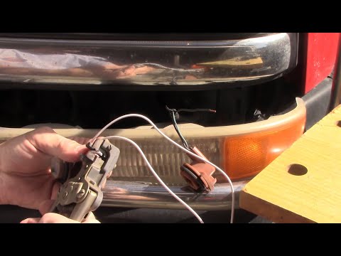 Replace Silverado Turn Signal Bulb Socket