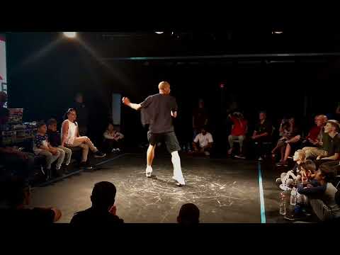 Caleaf Sellers Judge solo