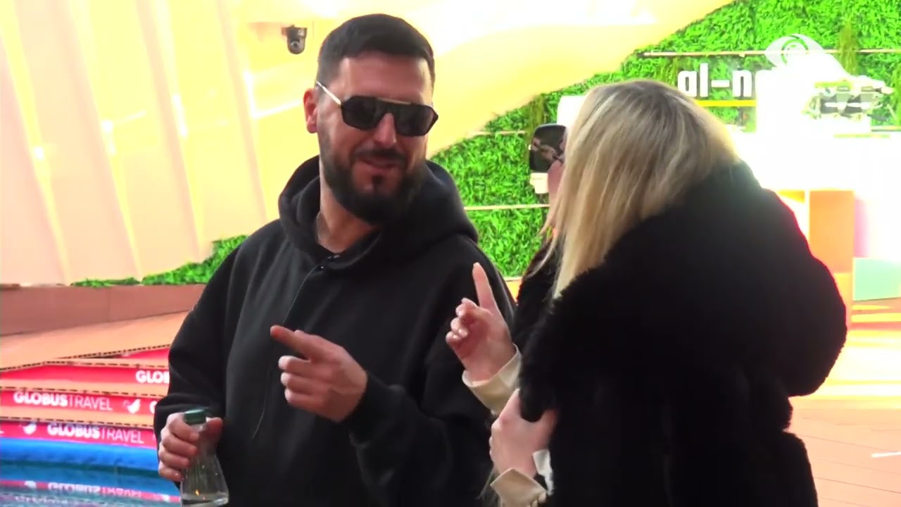 Vijojnë momentet argëtuese në shtëpi, Miri dhe Lorne këndojnë së bashku këngën e Dr. Florit