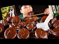 처음 먹어보는 말차 초코파이에 우유를 부어서 먹방 Matcha Choco Pie