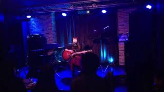 Leola 『Let it fly』　 by Ayaka Suzuki