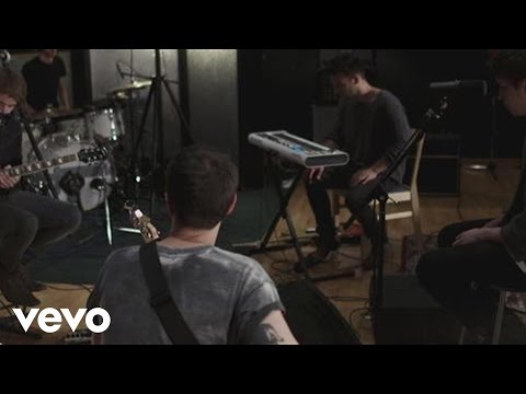 Nothing But Thieves - Graveyard Whistling (Live)
