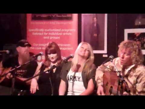 Samantha Landrum - I'll Find You (Live at Bluebird Cafe)