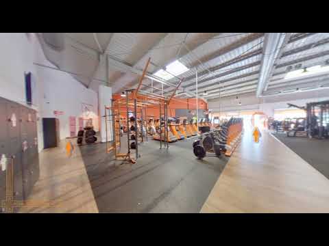 Basic-Fit 24/7 Miniature vidéo YouTube 8