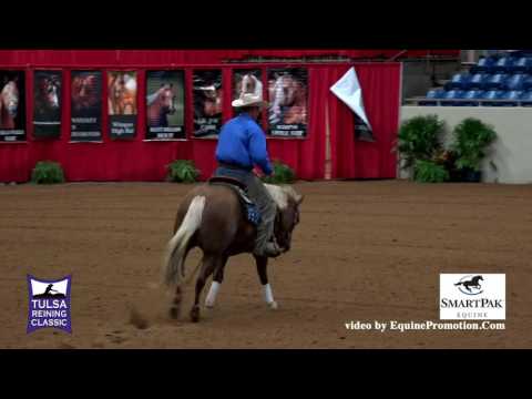 Its A Magnum ridden by Garth Hystad  - 2016 Tulsa Reining Classic (Non Pro Derby)